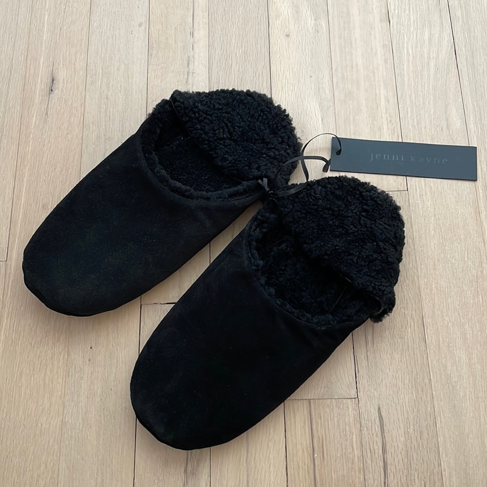 Jenni Kayne Black Shearling Slippers Medium (size 7.5 - 8) NWT